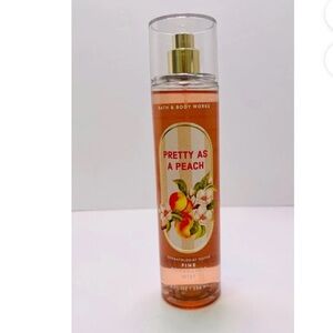 Bath & Body Works Pretty as a Peach Fragrance Mist - Peach and White